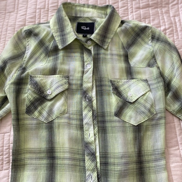 Rails button down top. - Picture 3 of 3